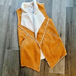 LuLaRoe Marlow Open Oversize Vest Womens Size S Gold Sherpa Lined Sleeveless